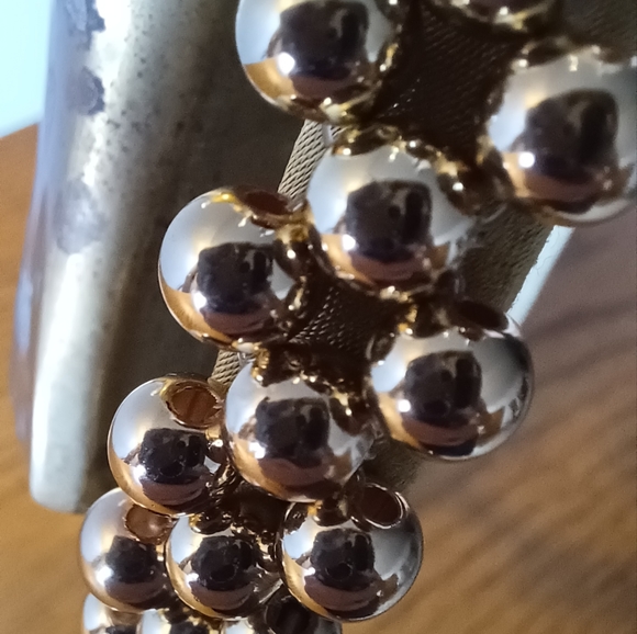 NWT 2 Piece BaubleBar Hair Accesories - 1 Headband & 1 Hair Claw Clip - Picture 5 of 10